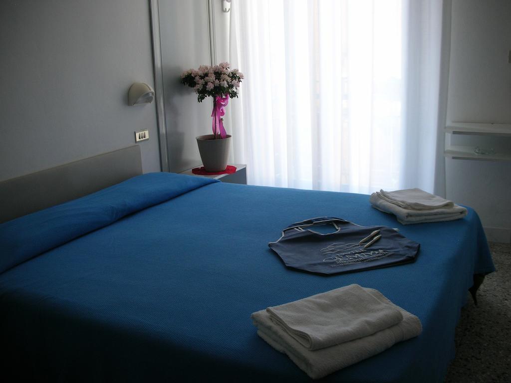 Hotel Gemma Ρίμινι Δωμάτιο φωτογραφία