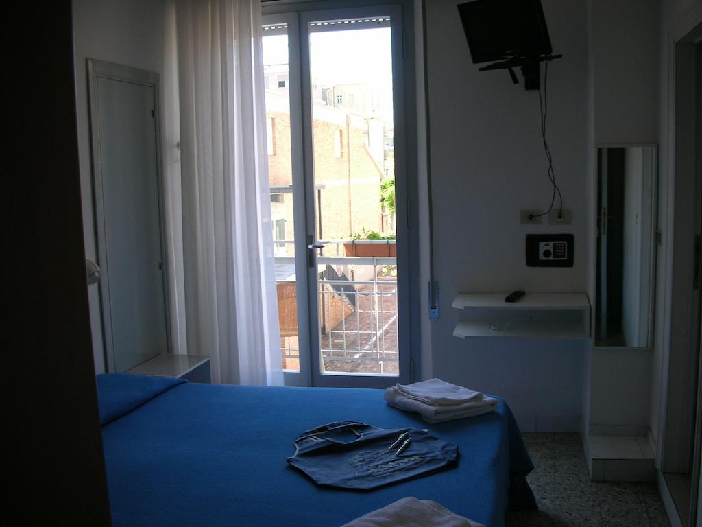 Hotel Gemma Ρίμινι Εξωτερικό φωτογραφία