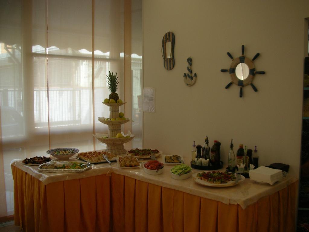 Hotel Gemma Ρίμινι Εξωτερικό φωτογραφία