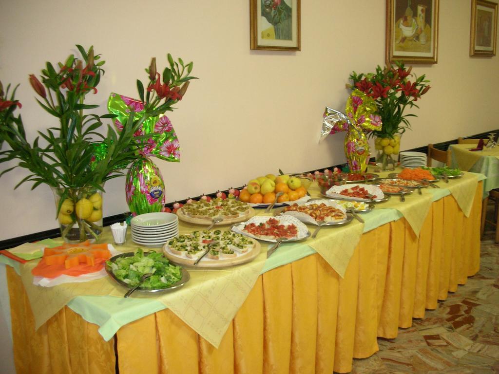 Hotel Gemma Ρίμινι Εξωτερικό φωτογραφία