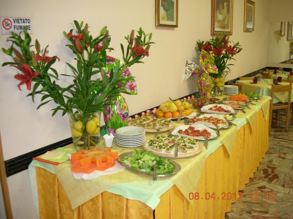 Hotel Gemma Ρίμινι Εξωτερικό φωτογραφία