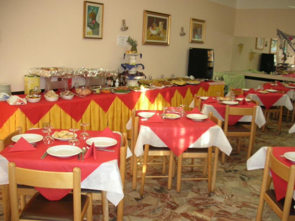 Hotel Gemma Ρίμινι Εξωτερικό φωτογραφία