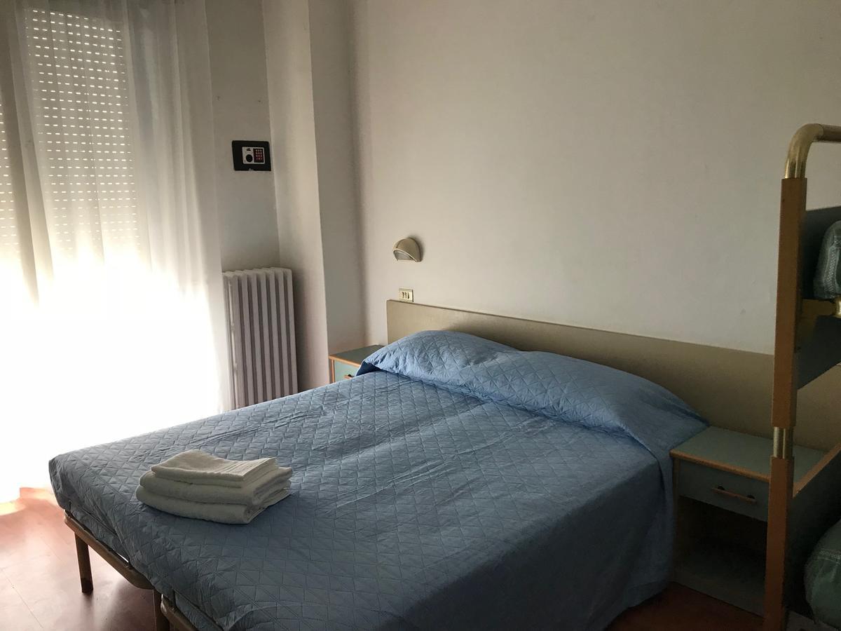 Hotel Gemma Ρίμινι Εξωτερικό φωτογραφία